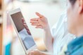オフショアカンパニー、多言語動画音声翻訳サービス「AI動画翻訳くん」が医療現場のDXの貢献度を表彰する「病院DXアワード2025」にエントリー