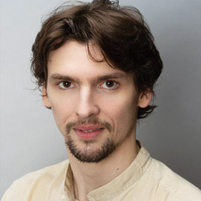 ニキータ・スハルコフ ニキータ・スハルコフ