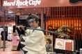 11/11 SAMURAI&ハードロック・ヘビメタの日新選組が祇園「ハードロックカフェ京都」にギターを持って夜討!