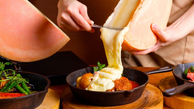 チーズマニアにはたまらない 隠れ家チーズ料理専門店 Ccc Cheese Cheers Cafeチーズチーズカフェ が東京 秋葉原にグランドオープン Globridge Inc