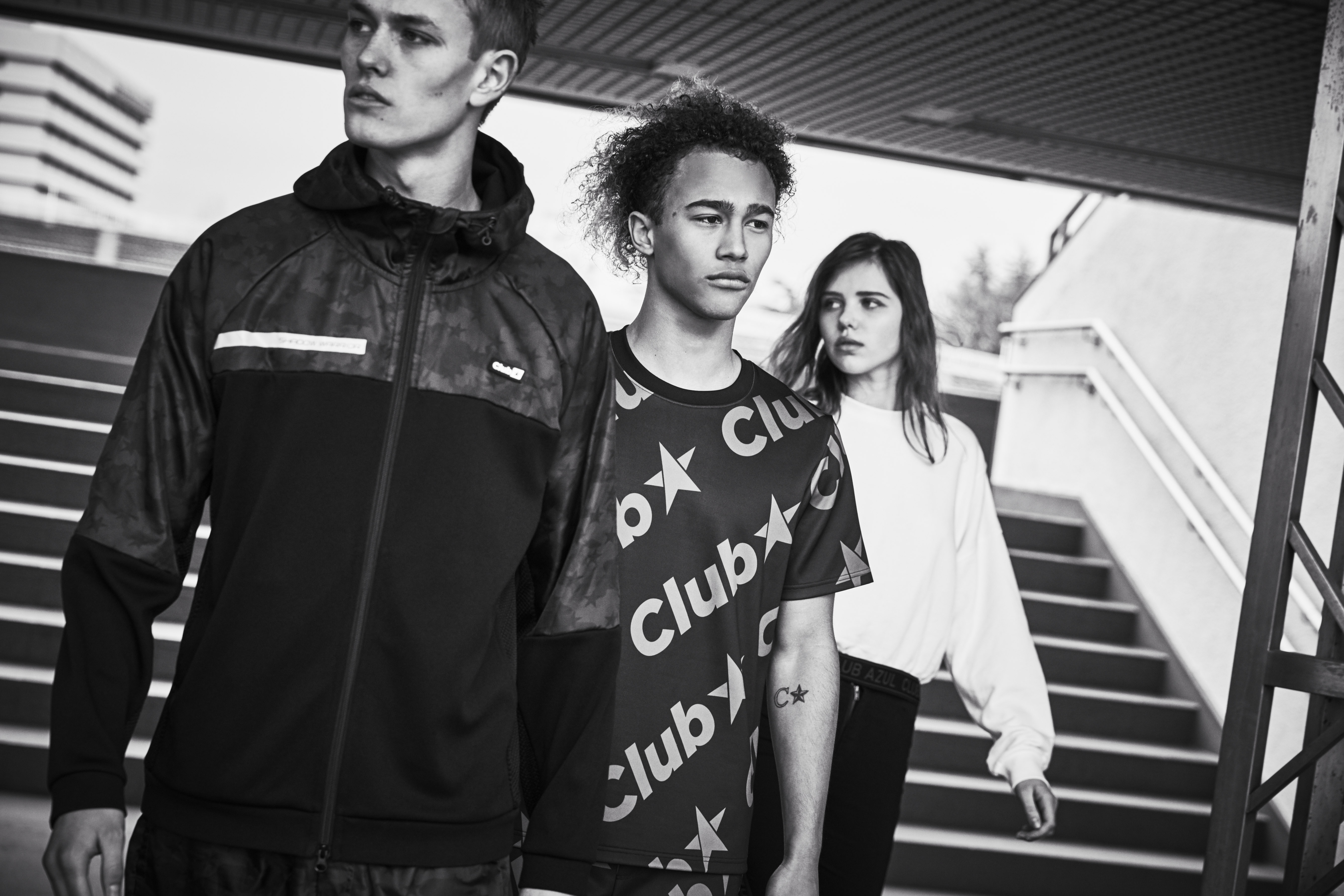 Azul By Moussy アズール バイ マウジー Club Azul 19 S Sコレクション発売 株式会社バロックジャパンリミテッドのプレスリリース