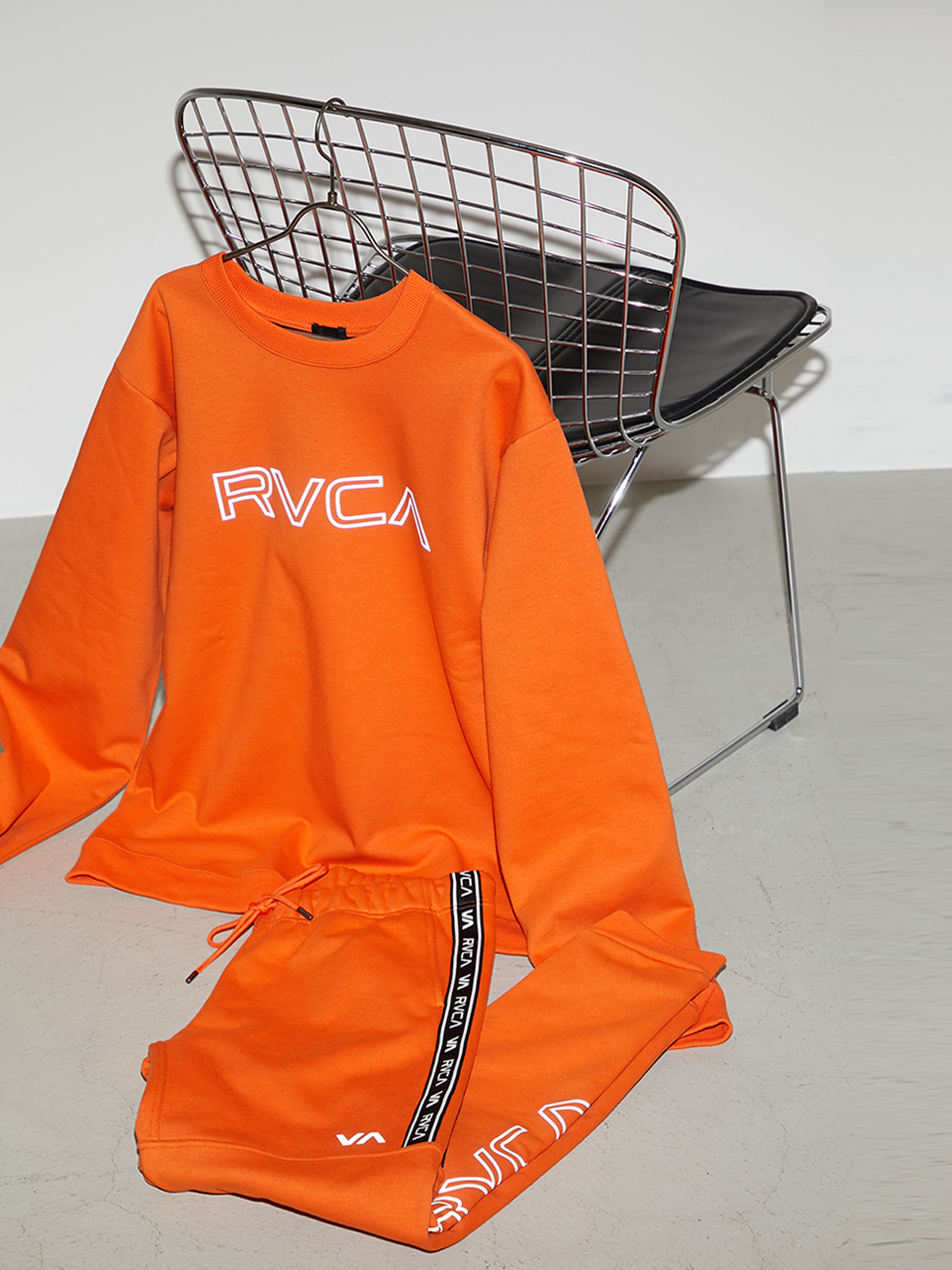 AZUL BY MOUSSY （アズール バイ マウジー）「RVCA（ルーカ）」別注