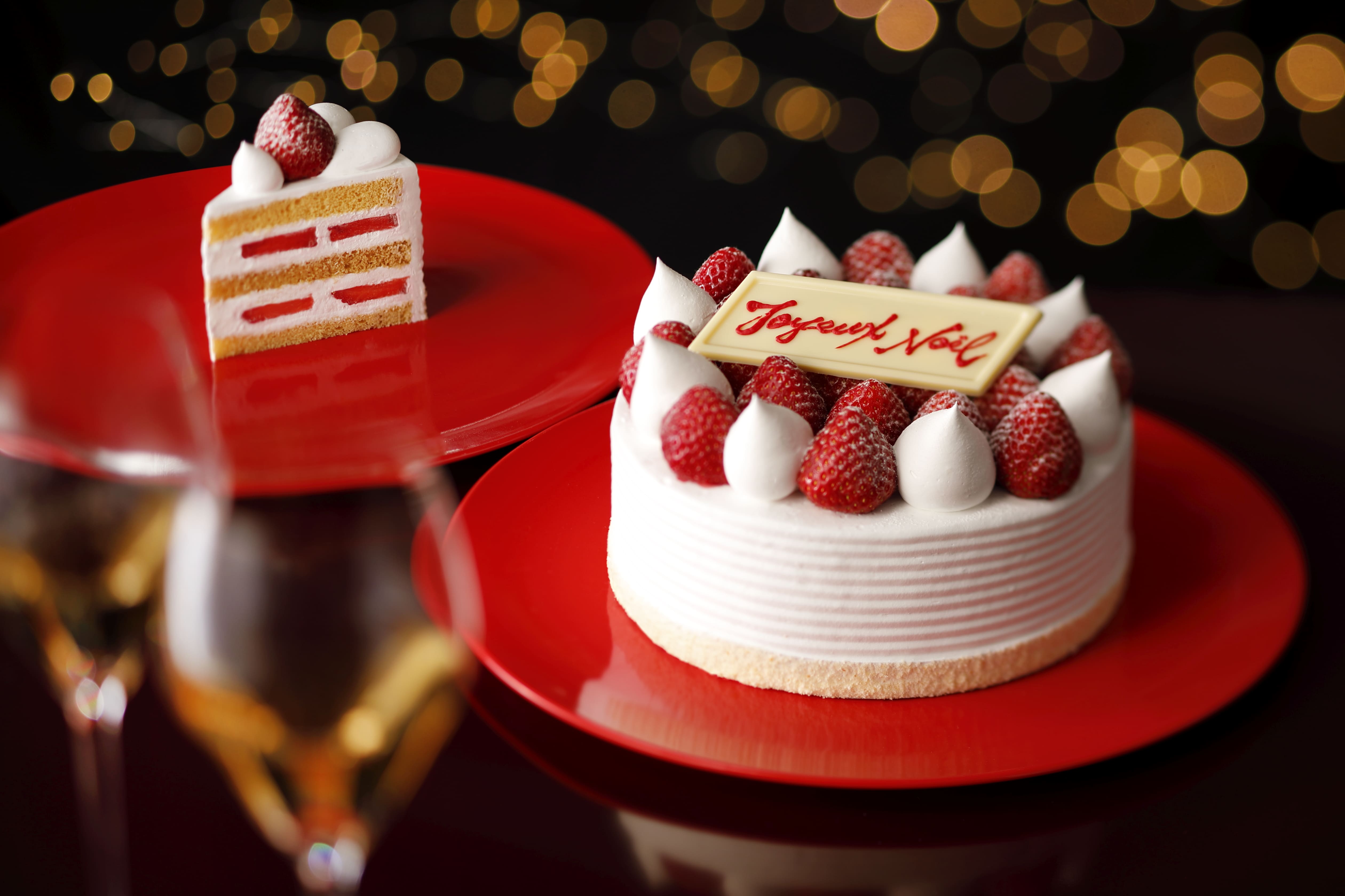 Withコロナ時代の おうち贅沢 を叶える新サイズが登場 Super Christmas Cake 株式会社ニュー オータニのプレスリリース