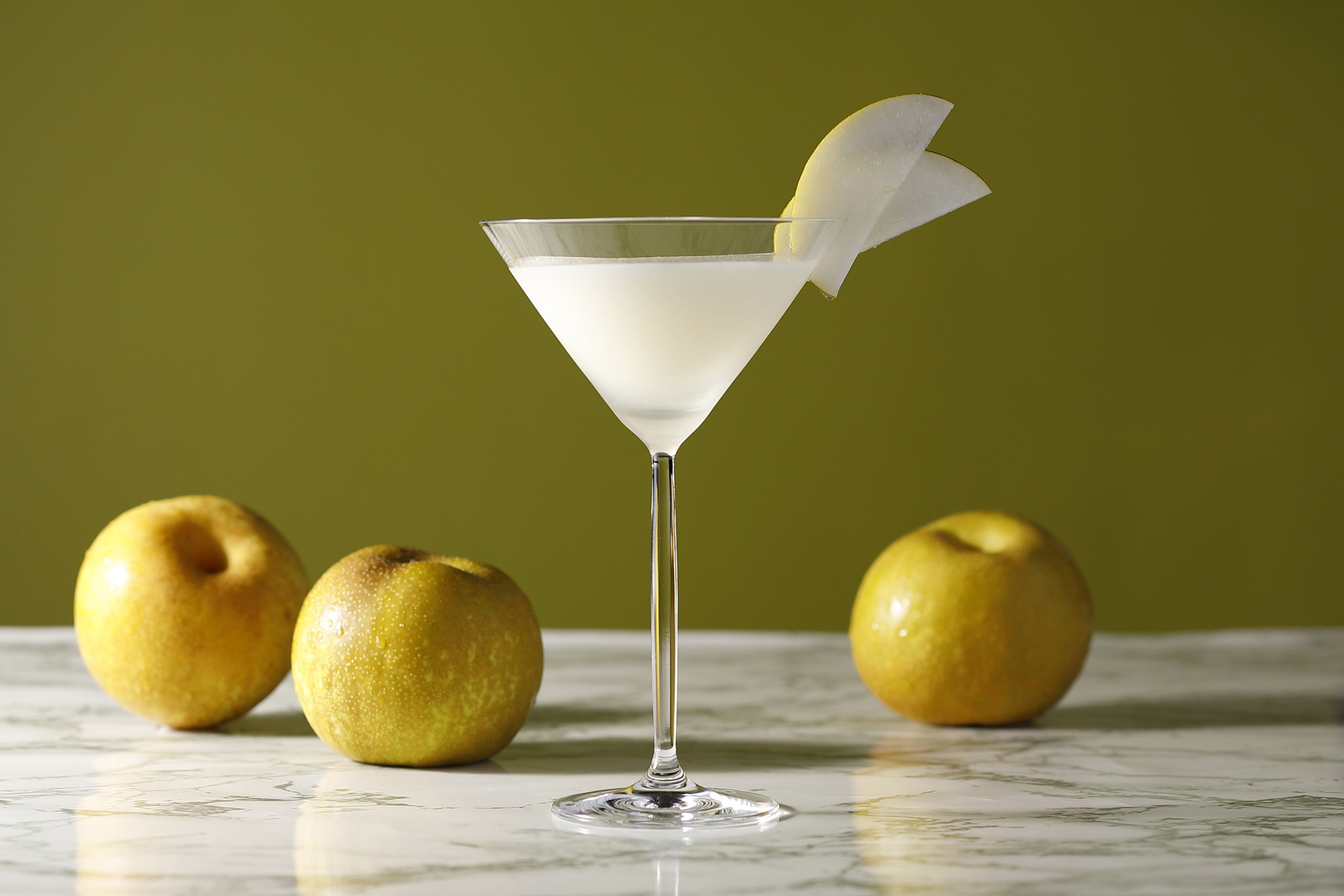 生ごみ生まれのカクテル⁉廃棄物を"修復"した梨カクテル『Re.Pear 』今秋登場