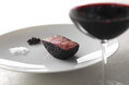 炭火と薪火、2つの炎が肉を極める。1か月だけのグリル堪能メニューが誕生！