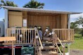 くうねあ、一場木工所(広島)の特製トラックとコラボし、木の遊び場を全国に届けるプロジェクトを開始