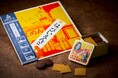 日本を代表する作詞家「松本隆」とポアールコラボクッキー缶 『 風街くっきい 』9月25日発売〜 松本隆 作詞活動55周年記念 〜最後の「風街」コンサート 風街ぽえてぃっく2025会場にて19日先行販売