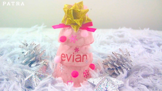 evianクリスマスツリー