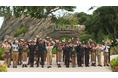 「JUNGLIA OKINAWA(ジャングリア沖縄)」本日、2025年7月25日(金)グランドオープン!!当日朝9時15分、開業セレモニーを実施 ナビゲーター約200名がゲストを笑顔でお出迎え