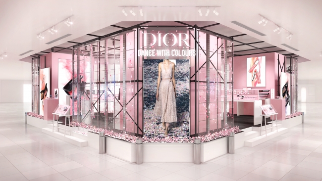Dior】伊勢丹新宿にて花びらが舞い踊る期間限定メイクアップイベント