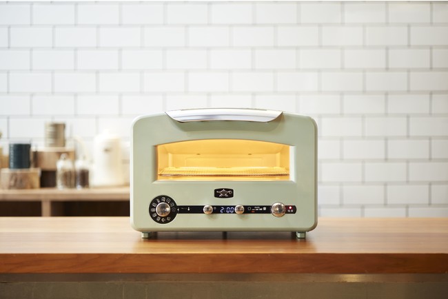 アラジン史上最高性能 グラファイトトースターからフラッグシップモデルが登場 1台8役の機能付き 世界初 1の炊飯釜付きトースター Aladdin グラファイト グリル トースター 時事ドットコム