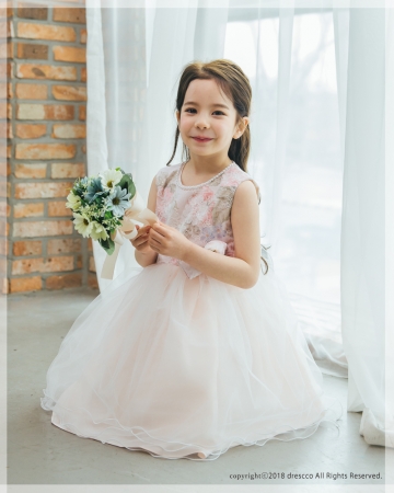 デザイナーズ子供ドレス Drescco ドレスコ 結婚式にぴったりのおすすめフォーマルベビー キッズドレスをご紹介 ボーダレスのプレスリリース