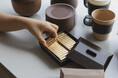 チョコレートのカカオ豆の皮をアップサイクルした環境にやさしいカフェアイテム「CACAO CAFE」シリーズをMATSUYA GINZAにて発売