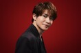 ひび・あかぎれ治療薬「ヒビケアシリーズ」Number_i 岸優太さん初単独出演 新作TVCM「巨大パッケージ」篇 2024年11月8日(金)より放映開始!