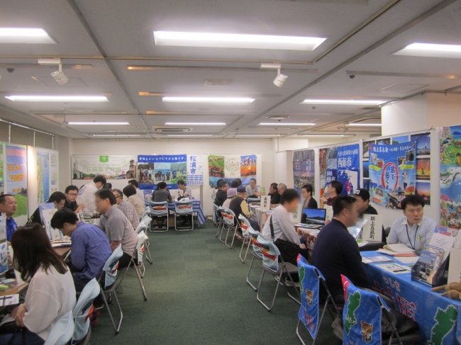 昨年開催した長崎県移住相談会の様子