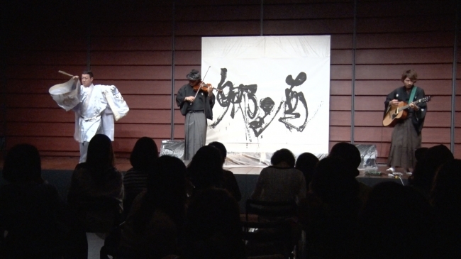 音楽等の余興もたくさん