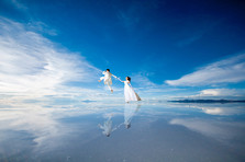 結婚披露宴用 簡単にストップモーションの楽しいムービーがつくれるサービスが登場 株式会社ユーグラッドのプレスリリース