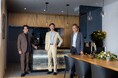 室町時代から受け継がれる「豊田小原和紙」をディスプレイに採用したキッチンを開発