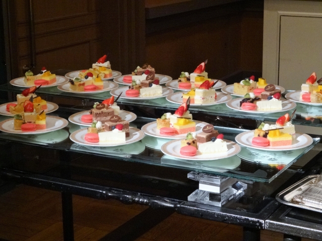 ビュッフェ写真