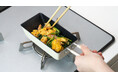 和平フレイズより、1人分調理の新発想フライパンが登場！焼き調理の幅が増えて隙間に収まる「ToMay スティックパン＜スクエア＞」を発売