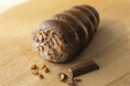 「GODIVA Bakery ゴディパン」一番人気のコロネに、季節限定商品が登場!「季節のコロネ (ミルクチョコレートクランチ)」