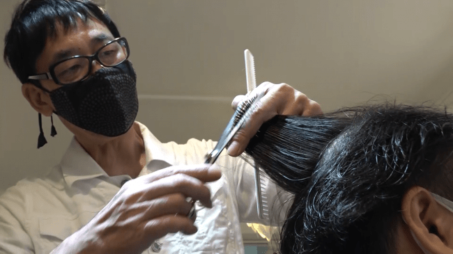 ブラジル 韓国 インド 文化の違いを乗り越え 海外で挑戦する日本人 美容師の仕事に密着 7 5 日 Backstage バックステージ 株式会社cbcテレビのプレスリリース