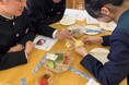 【金沢市立清泉中学校】生徒と共同開発した商品6品を発売　出張授業を起点に提案会・評価会を経てついに商品化