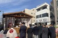 だるまに願いを込めて 熊谷初市開催!「お餅つき大会」や「だるまさんが転んだ」で子どもたちの笑顔が炸裂!