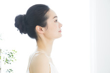 6割近くの女性が鼻に悩みを抱えている 美容整形をせずに 美鼻 を手に入れる方法が明らかに 株式会社ラプリのプレスリリース