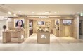 バーバリー ビューティが百貨店常設カウンターを髙島屋大阪店にオープン