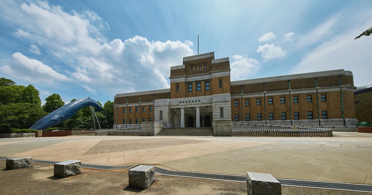 D15664 53 926833 0