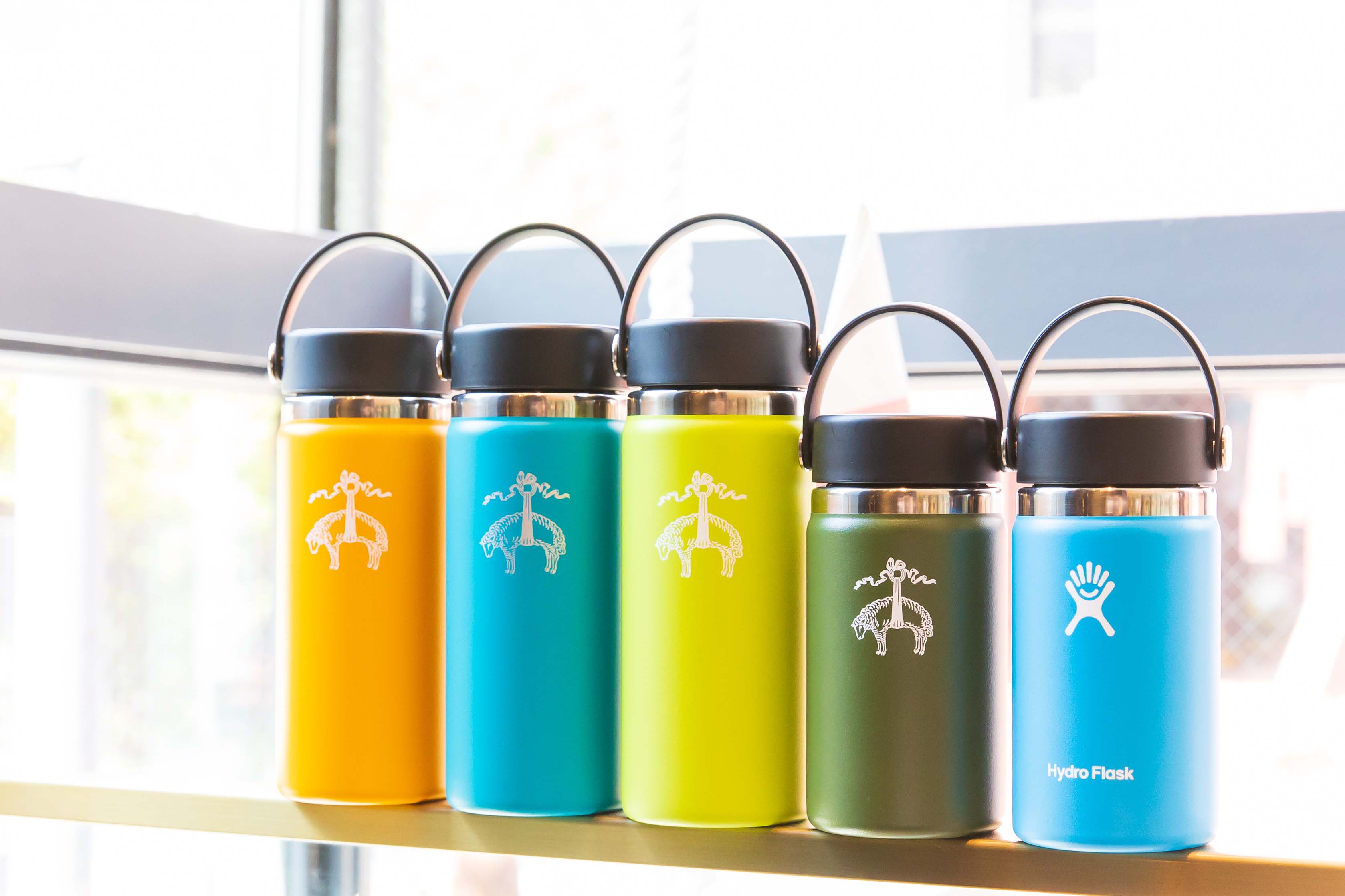 www.cmvinea.pl - Amazing Coffee x hydro flask コラボタンブラー