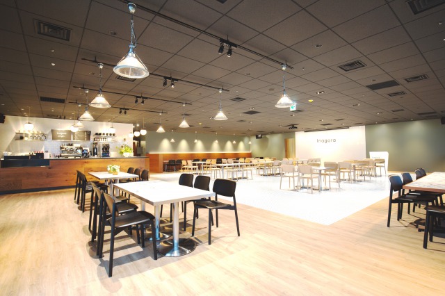 事業拡大により東京本社オフィスを増床し、DEAN & DELUCA監修のカフェ「Inagora Cafe THE TASTING EXPERIENCE DEAN & DELUCA CAFE」オープン