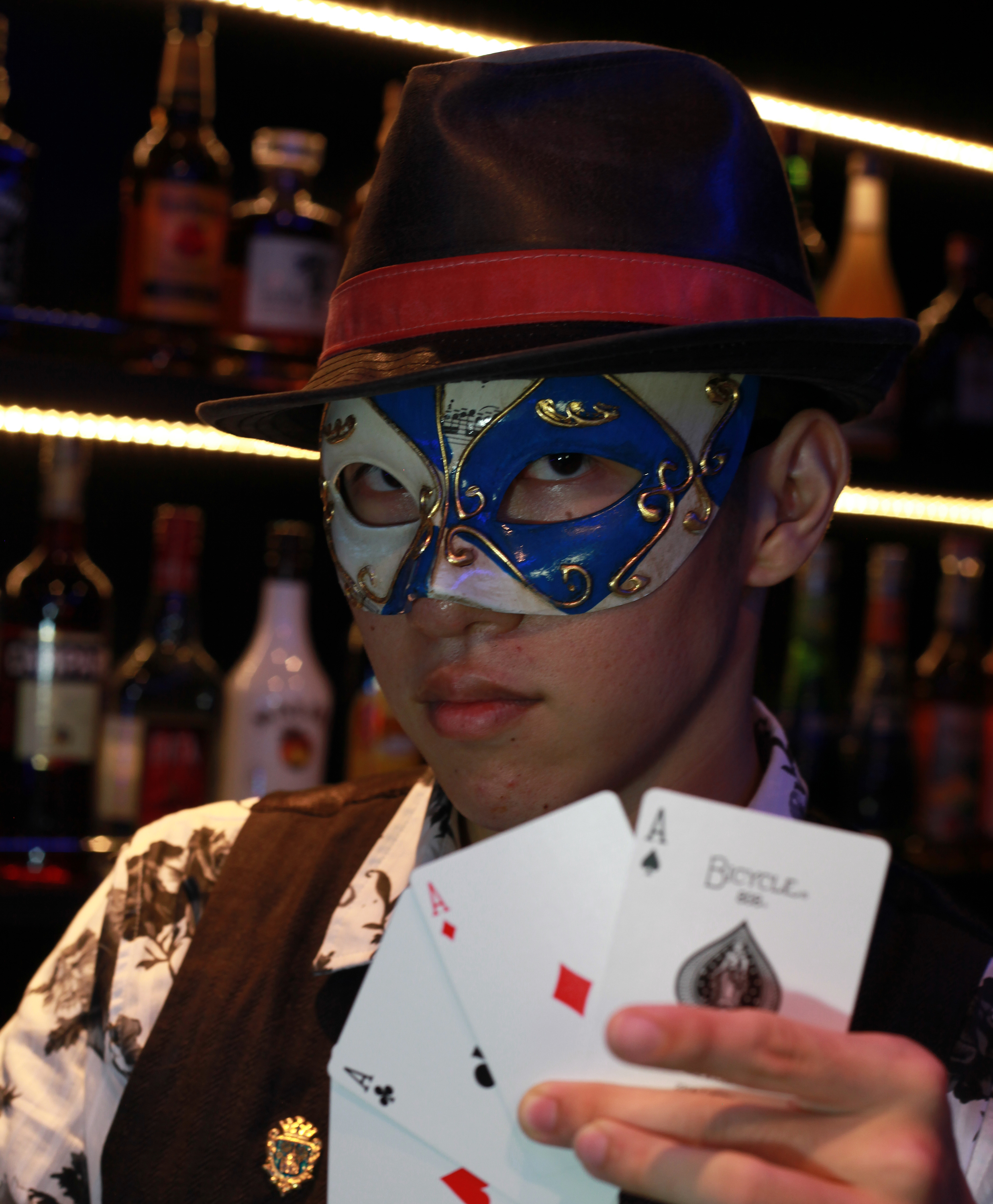 東京 池袋で本格的なマジックショーが楽しめる ショーバー マジックセドナ がオープン 株式会社アピールのプレスリリース