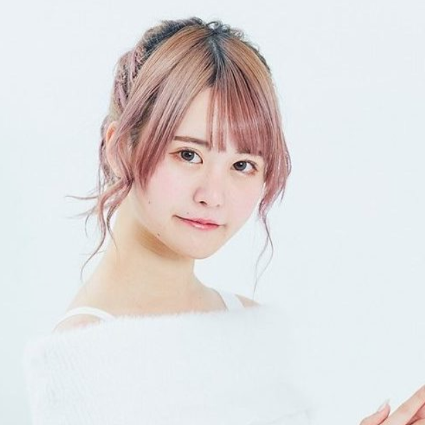 フォロワー数36万人の整形YouTuber！整形アイドル轟ちゃん！初書籍「可愛い戦争から離脱します」の発売が決定！！