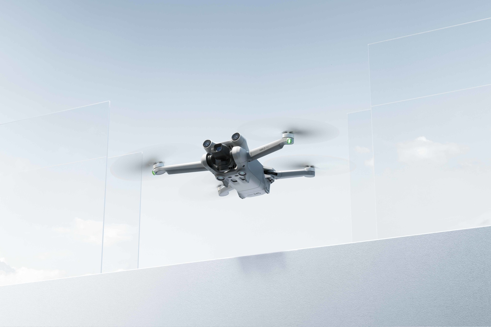 DJI、ミニドローンの常識を覆す「DJI Mini 3 Pro」を発表|DJI