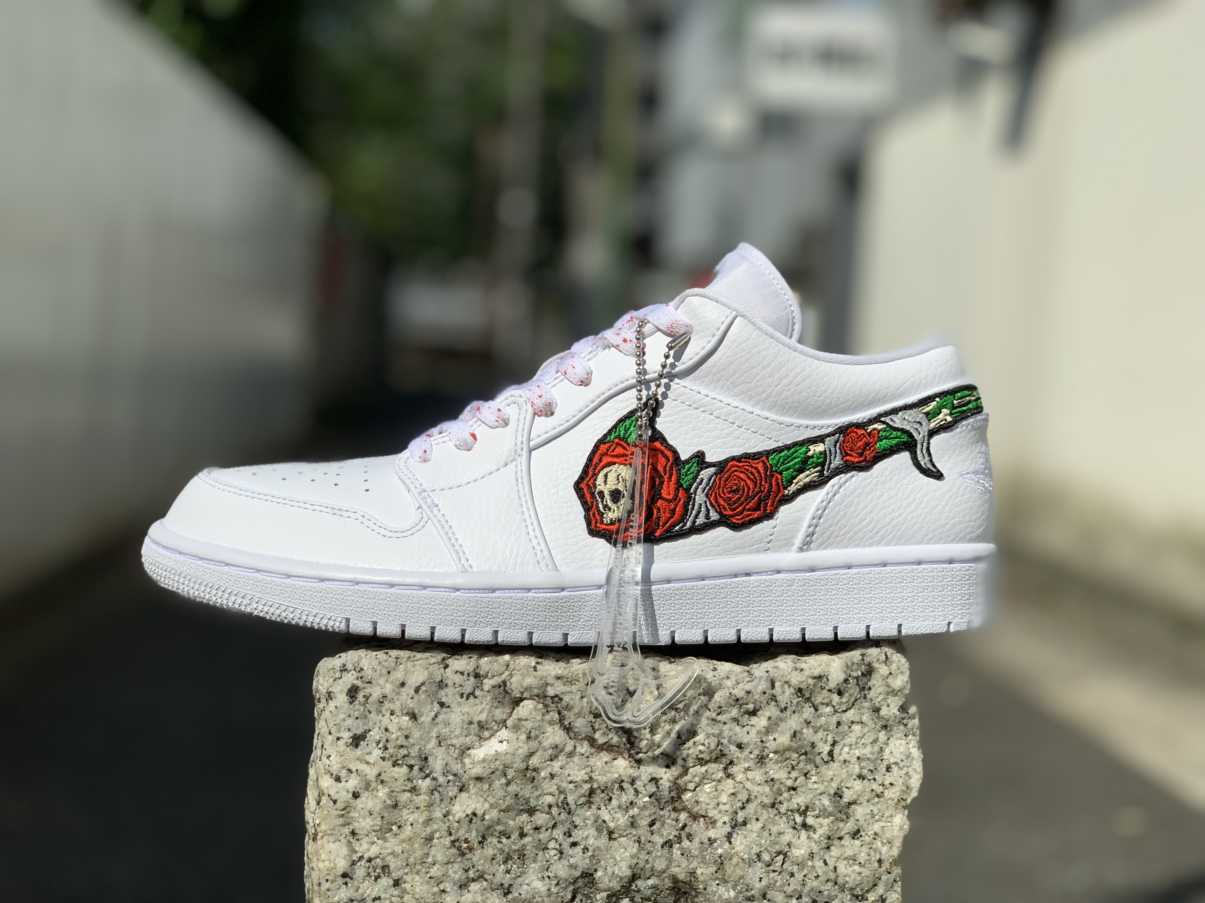 リメイクブランド「STILLALIVE(スティルアライブ)」から「AIR JORDAN 1