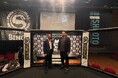 佐山サトル氏率いる「株式会社大熊警備隊」がMMA競技団体『修斗』に協賛、リングコーナーポストにロゴ掲出