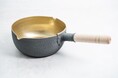 食品に触れるアルミ製品の危険性、ご存知ですか? 近畿で初!人体に無害で高貴な表面処理方法を開発! 『アルミが陶器?』『安全でキレイ!』アルミ製品の付加価値に寄与!