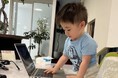 子育て安心企業へ!3人目誕生で最大300万円の祝金!