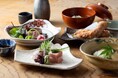 【箱根リトリート före & villa 1/f】芸術家や文化人たちに愛された温泉旅館を改装した「料亭 俵石」