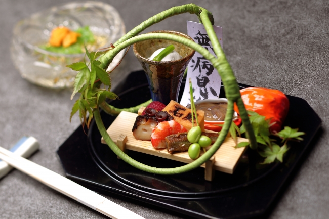 会席「夏越の大祓」より八寸『茅の輪くぐり～無病息災を祈願して～』のイメージ写真