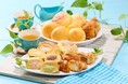 猛暑を乗り切る!ベルーナグルメがおすすめするひんやりスイーツ “冷やして食べる”で人気の八天堂くりーむパンオリジナル詰合せセットが新登場