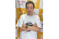 株式会社GLOBAL・DC 代表取締役社長・中村誠氏が「信長デイトナ」を装着