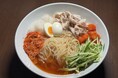 東京冷麺、『 冷麺で満腹 』を実現する総重量約4kgの新メニュー「MEGA東京3000」を7月1日(火)発売開始!