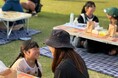 ヘア＆メイクアップアーティスト イガリシノブ、音楽フェス「ACO CHiLL CAMP 2026」にて親子参加型“こどもメ育”ブース『顔パズル！キッズメイクラボ』を開催