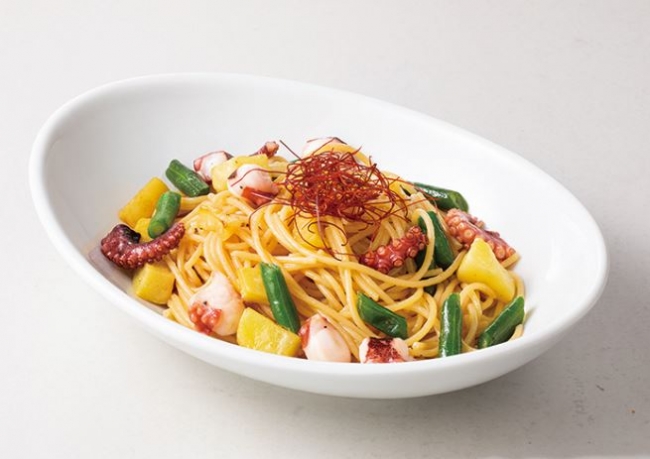 タコとじゃがいもの醤油バターソーススパゲッティ