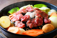 低脂肪&高タンパクな“ヘルシー肉の代表格”ラム!臭みを抑えて旨味を凝縮初心者も食べやすい定番ジンギスカンからラム生ハムやラムベーコンまで神戸・三宮にラム肉専門店「ひつじの杜(もり)」が7/17オープン