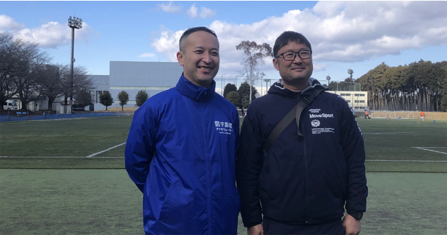 作新学院大学陸上部 相馬聡監督(右)とみらいデンタル企画代表取締役 武市拓郎氏(左) 作新学院大学陸上部 相馬聡監督(右)とみらいデンタル企画代表取締役 武市拓郎氏(左)