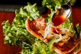 「あぐギョプサル」に「どぅーやるバーガー」や「ステーキ＆A1ソース」などの新単品メニューを網焼レストランから新発売｜沖縄・ラグナガーデンホテル